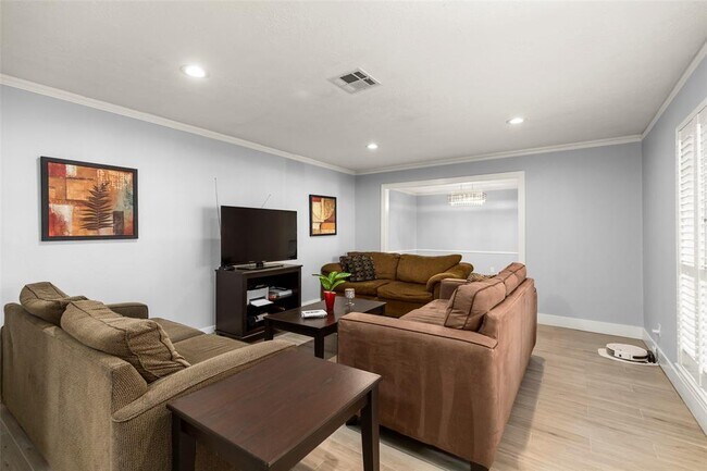 Building Photo - 12423 Honeywood Trail