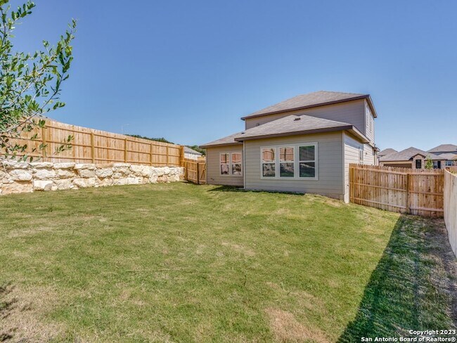 Building Photo - 25853 Posey Dr