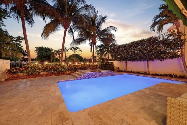 Building Photo - 21944 Town Pl Dr