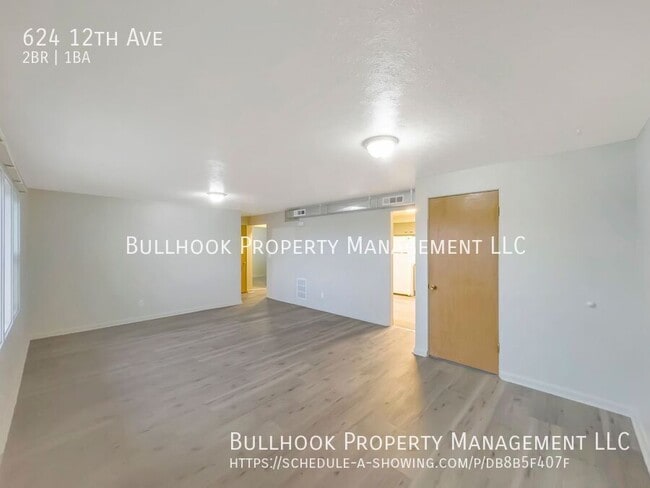Building Photo - 624 12th Ave