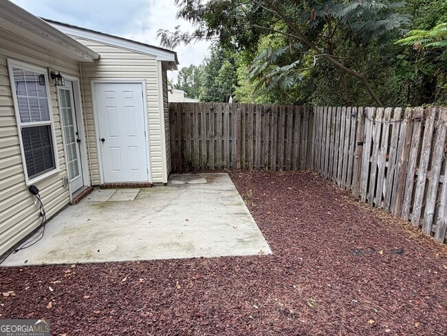 Building Photo - 185 Buckhaven Way