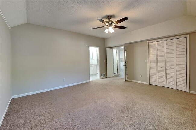 Building Photo - 4880 Hawk Trail