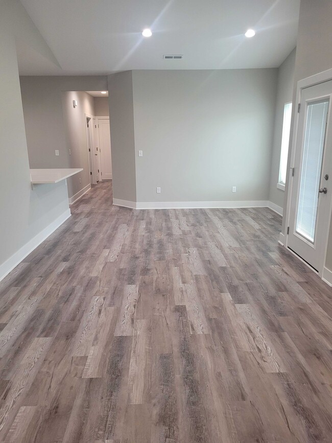 Building Photo - 3903 S Blue Lake Ct