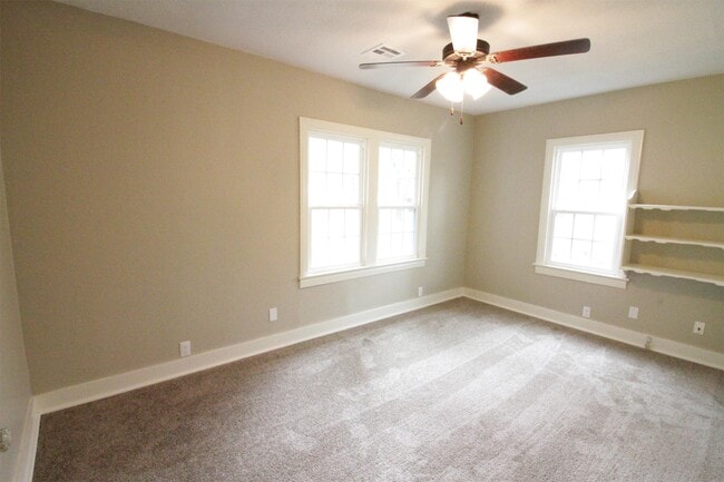 Building Photo - 1453 N 35th St