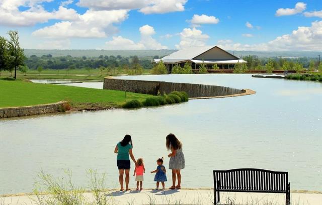 Building Photo - 15209 Belclaire Ave