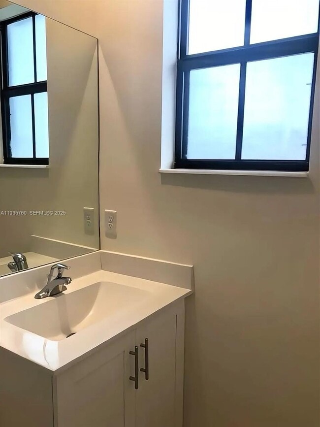 Building Photo - 3276 W 106th Terrace