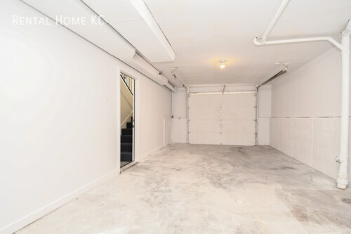Building Photo - 9007 W 78th Cir