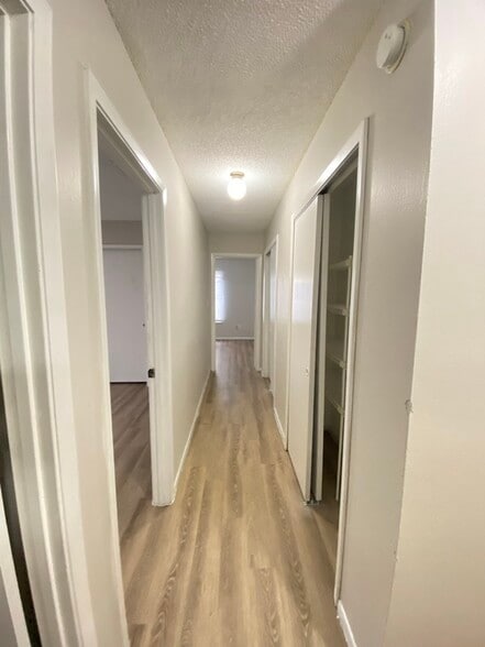 Building Photo - 1090 Condor Pl