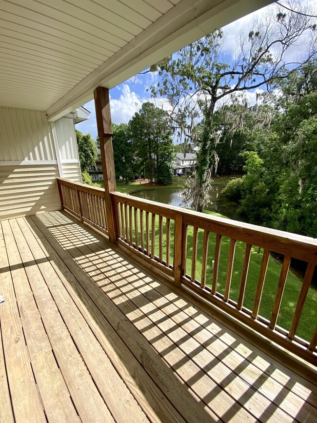 Building Photo - 4492 Great Oak Dr