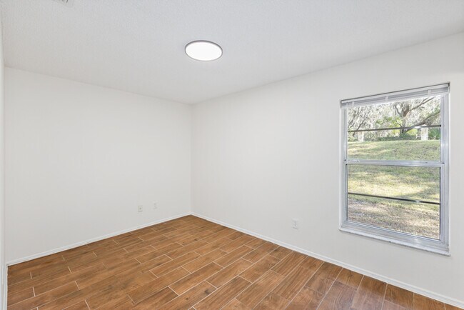 Building Photo - 1238 Padgett Cir