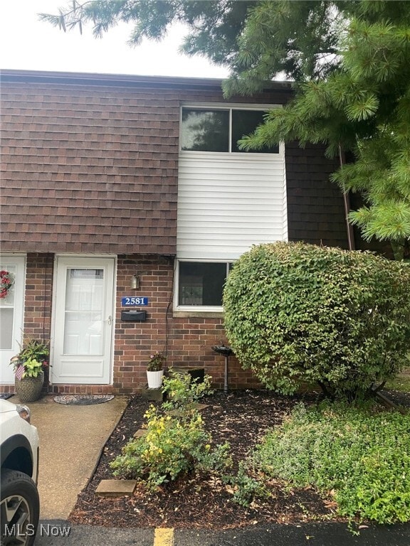 Building Photo - 2581 Shakespeare Ln