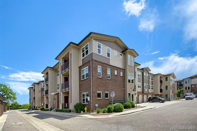 Building Photo - 15345 W 64th Ln