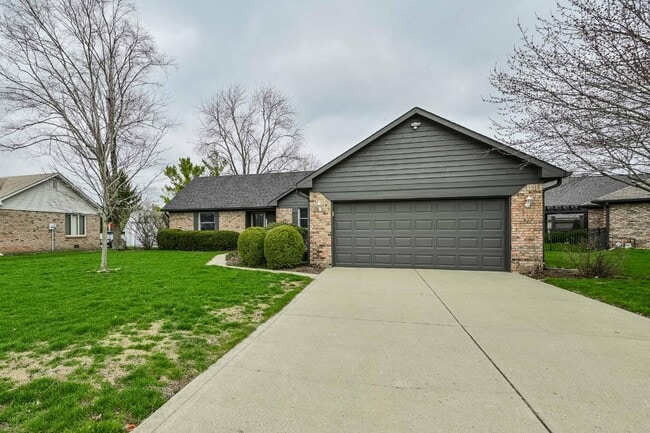 Building Photo - 1108 Redwood Dr