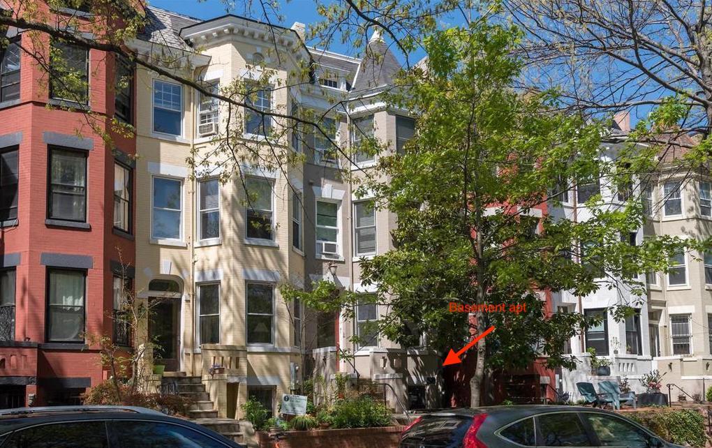 Building Photo - 112 3rd St NE