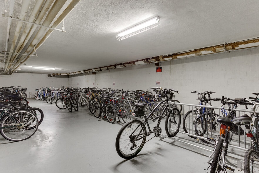 Bike room - 3000 Spout Run Pkwy