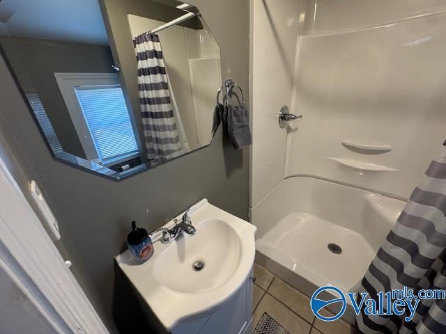 Building Photo - 2700 9th Ave SW