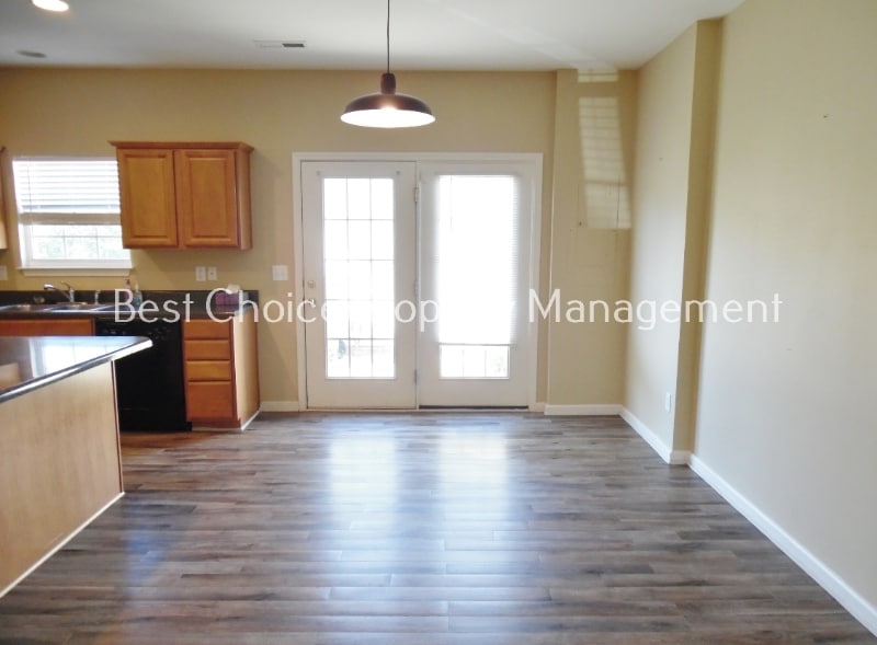 Building Photo - 354 Moonstone Dr