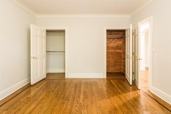 Building Photo - 64 Sagamore Rd