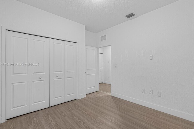 Building Photo - 21465 SW 125th Psge