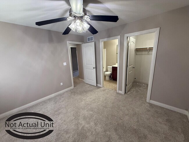 Building Photo - 1742 N Orie Dr