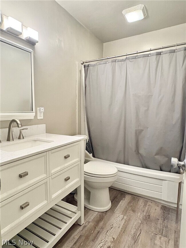 Building Photo - 6770 Chaffee Ct