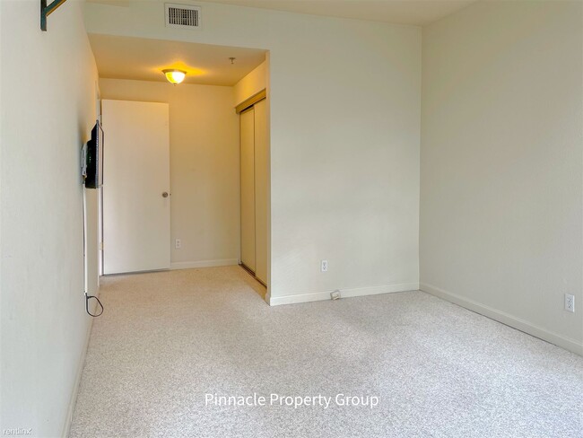 Building Photo - 2 br, 2 bath Condo - 411 Park Avenue, Unit...