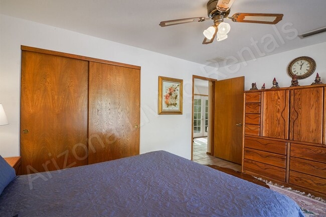 Building Photo - 3545 Chemehuevi Blvd