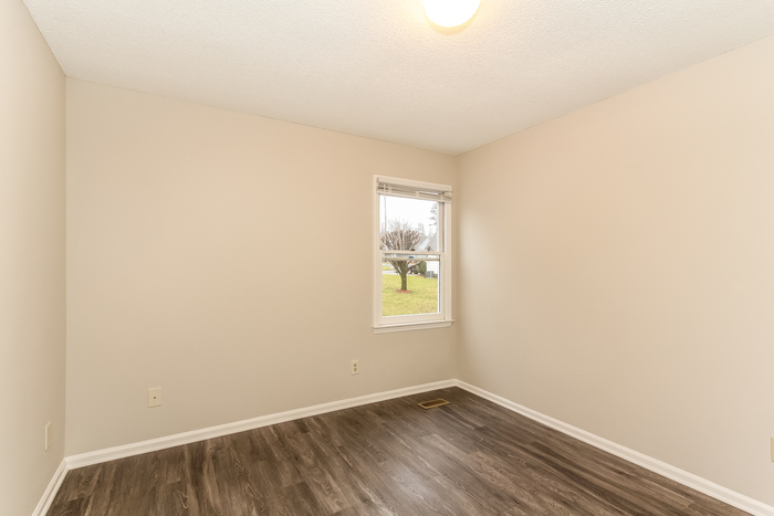 Building Photo - 2307 Carved Tree Ln