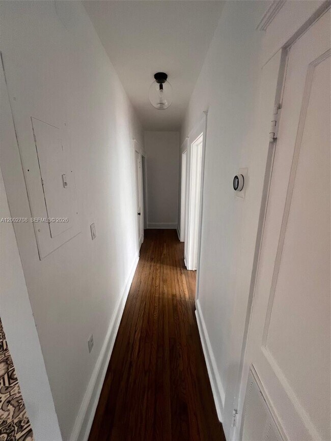 Building Photo - 2272 SW 11th Terrace