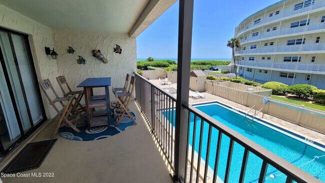 Building Photo - 4100 Ocean Beach Blvd