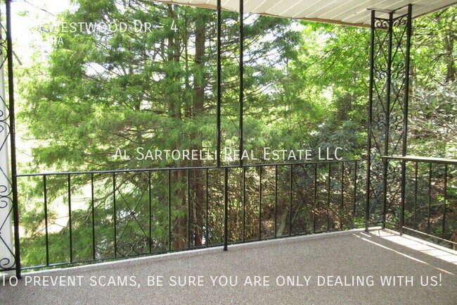 Building Photo - 129 Westwood Dr