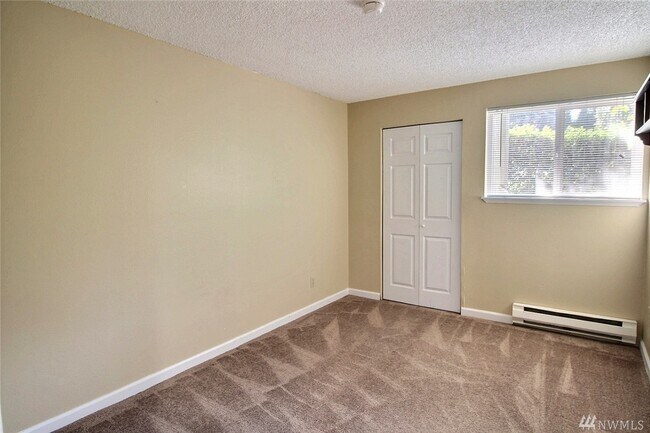 Building Photo - 17534 151st Ave SE