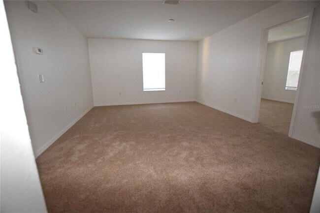 Building Photo - 622 Alfani St