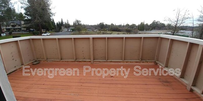 Building Photo - 2740 Arcadia Dr