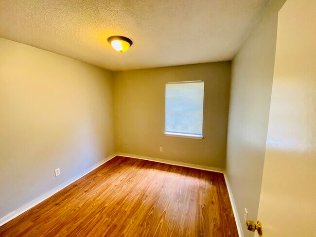 Building Photo - Awesome Family Home For Rent!