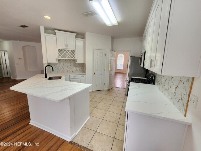 Building Photo - 4432 Summer Walk Ct