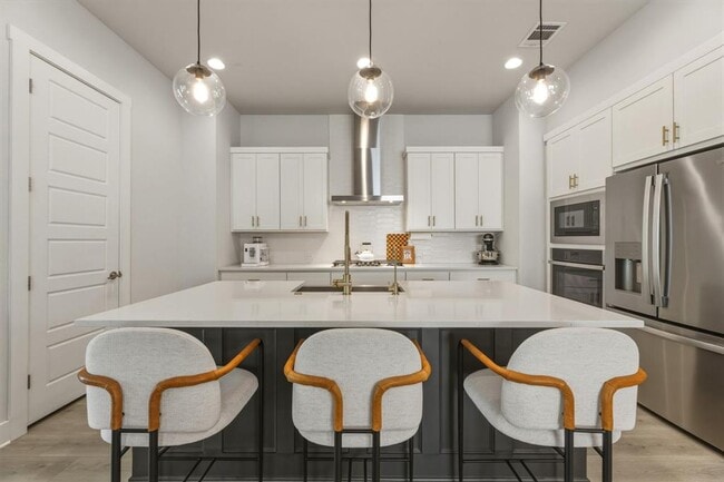 Building Photo - 4505 Post Loop