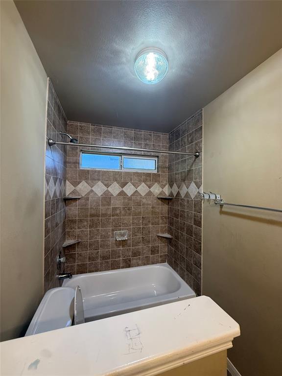 Building Photo - 2107 Yaupon Trail