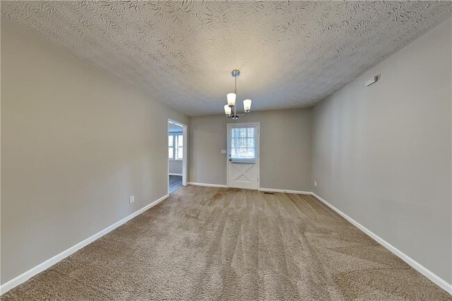 Building Photo - 2291 Carousel Ct