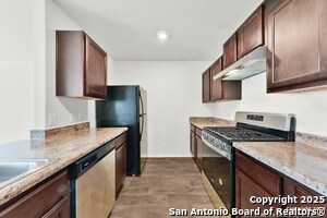 Building Photo - 104 Black Scoter