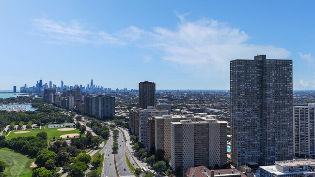 Building Photo - 655 W Irving Park Rd
