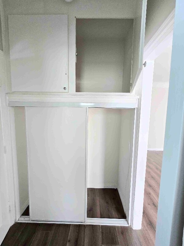 Building Photo - 851 Sanborn Ave