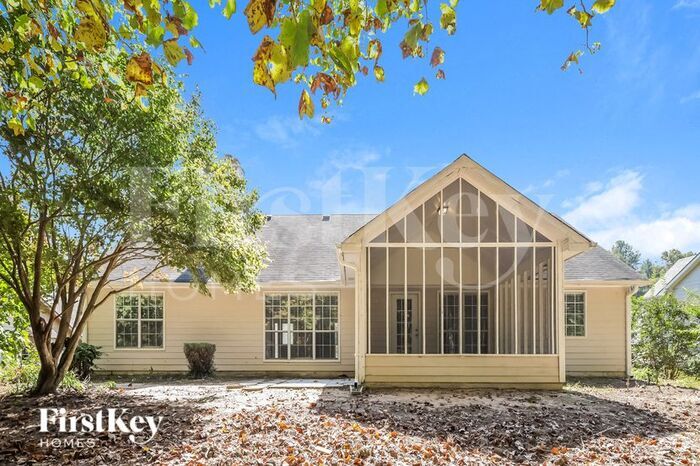 Building Photo - 2014 Manor Oak Ln