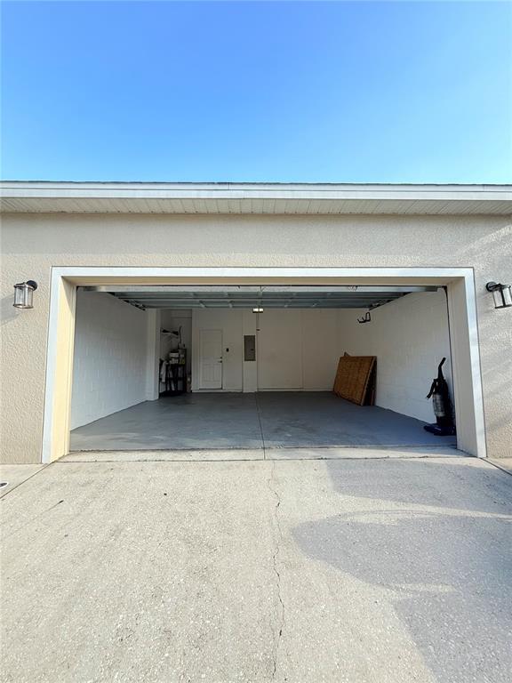 Building Photo - 12837 Tanja King Blvd