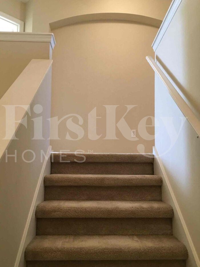 Building Photo - 5457 Gemgold Ct