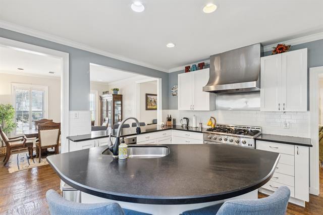 Building Photo - 4349 Southern Ave