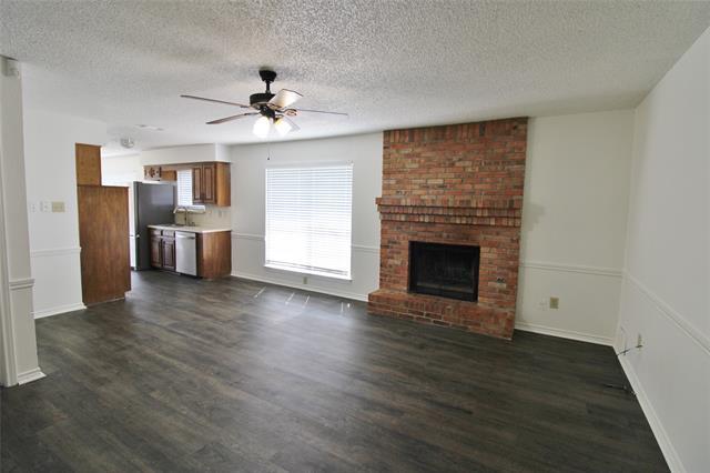 Building Photo - 1234 Mockingbird Ln