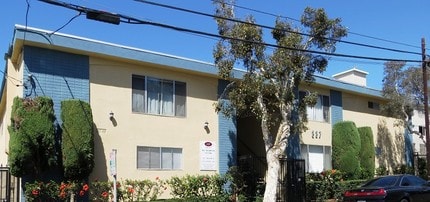 Building Photo - 227 Strand St