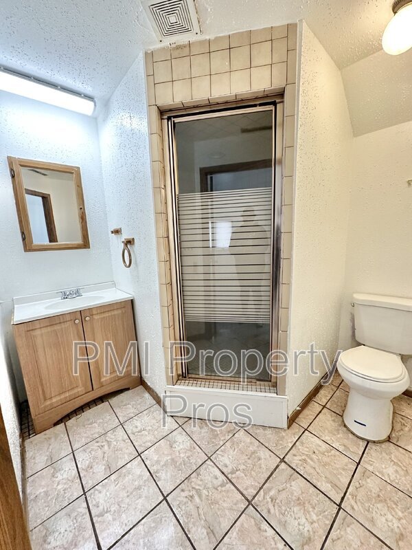 Building Photo - 6762 N 52nd St