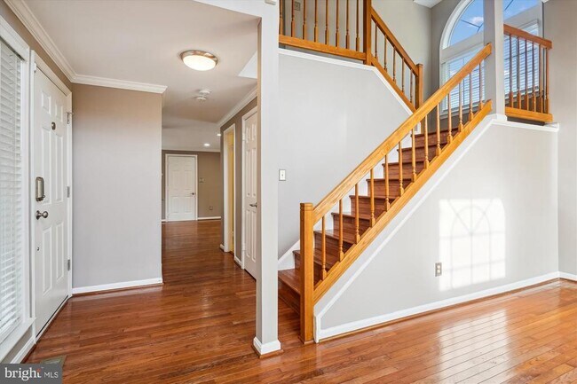 Building Photo - 7558 Cross Gate Ln